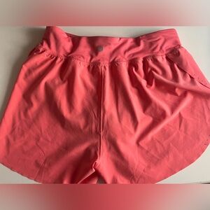 Lululemon find your pace 3” raspberry cream